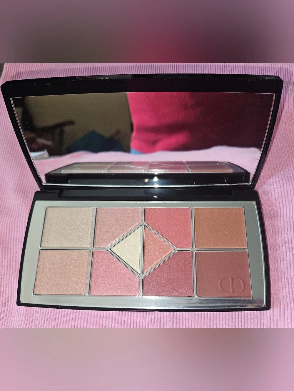 Multi-Shade Pink Face Palette – Warm Pink Blush & Highlight